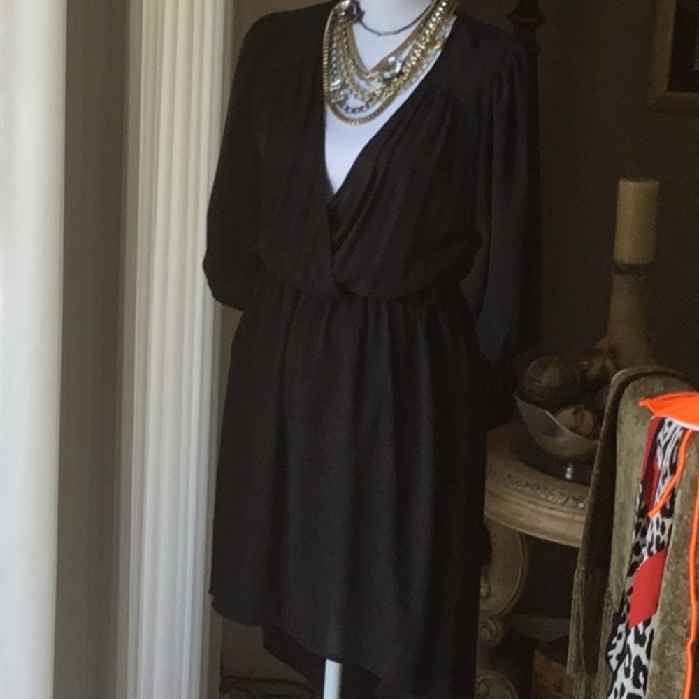 DRESS BY I.NER